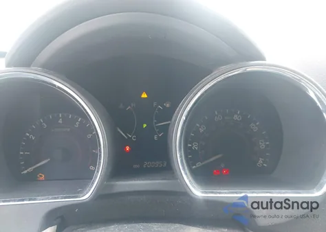 2011 Toyota Highlander Se V6 from USA, damaged, VIN 5TDZK3EH8BS033751